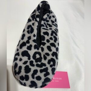 NWT Isaac Mizrahi Black and White Patterned Slippers